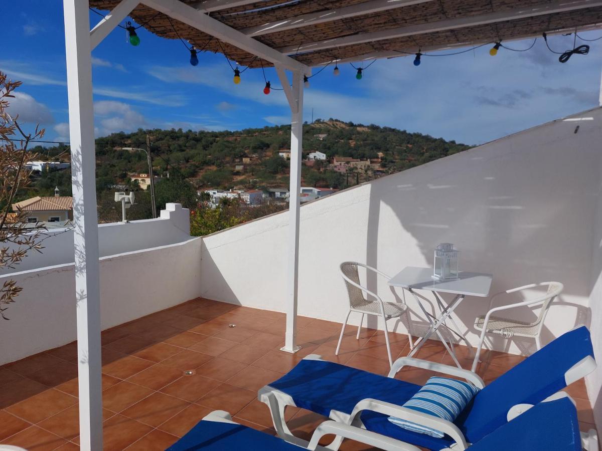"Oliveiras" Appartement Typique Avec Terrasse Et Piscine Loule Exterior photo