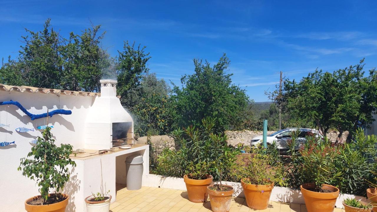 "Oliveiras" Appartement Typique Avec Terrasse Et Piscine Loule Exterior photo